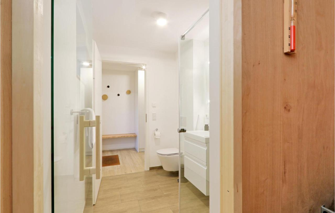 Lovely Home In Lembruch-Duemmer See With Wifi Экстерьер фото